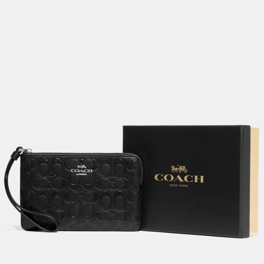Coach Boxed Wristlet In Signature Leather